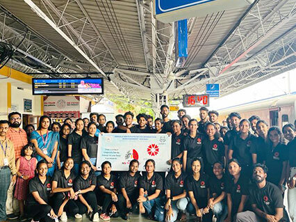 KIMSHEALTH CANCER CENTRE Organised flash mob as part of World No-Tobacco Day.